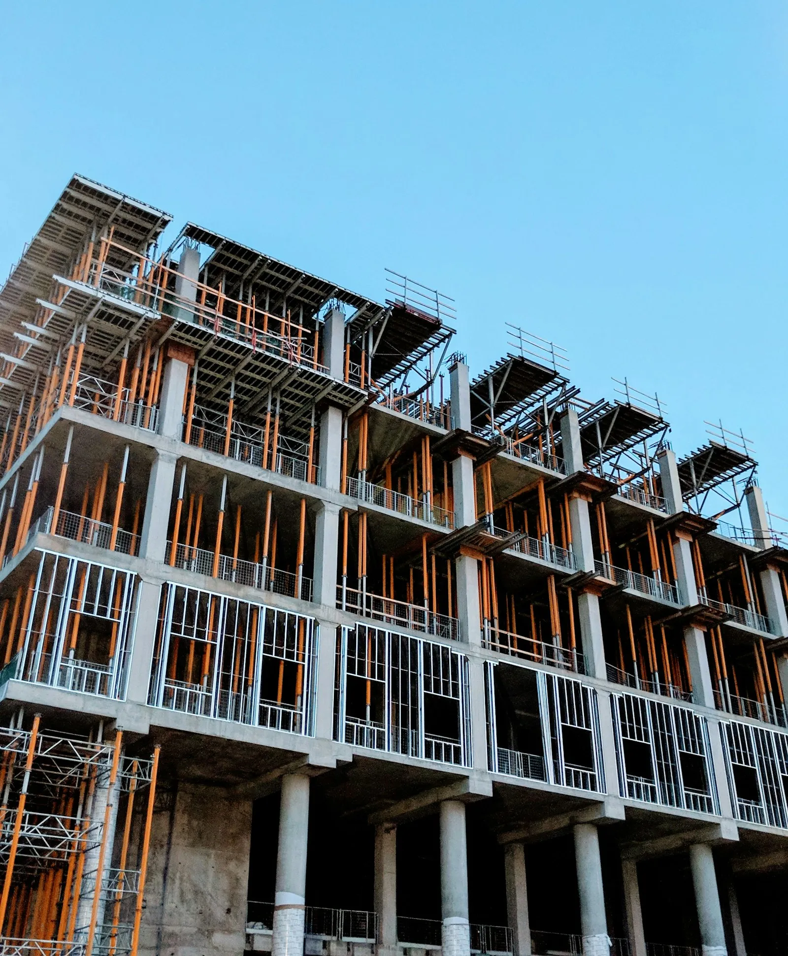 Construction — Hoseenu